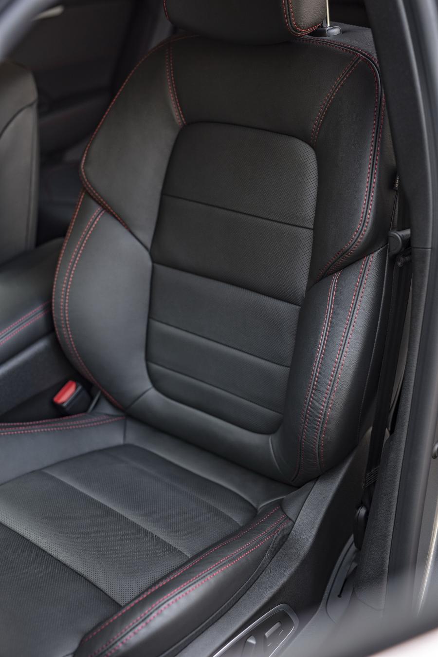 Детали интерьера Renault Talisman S-Edition (L2M) 2018 года  (WW) (фото 2 из 19)